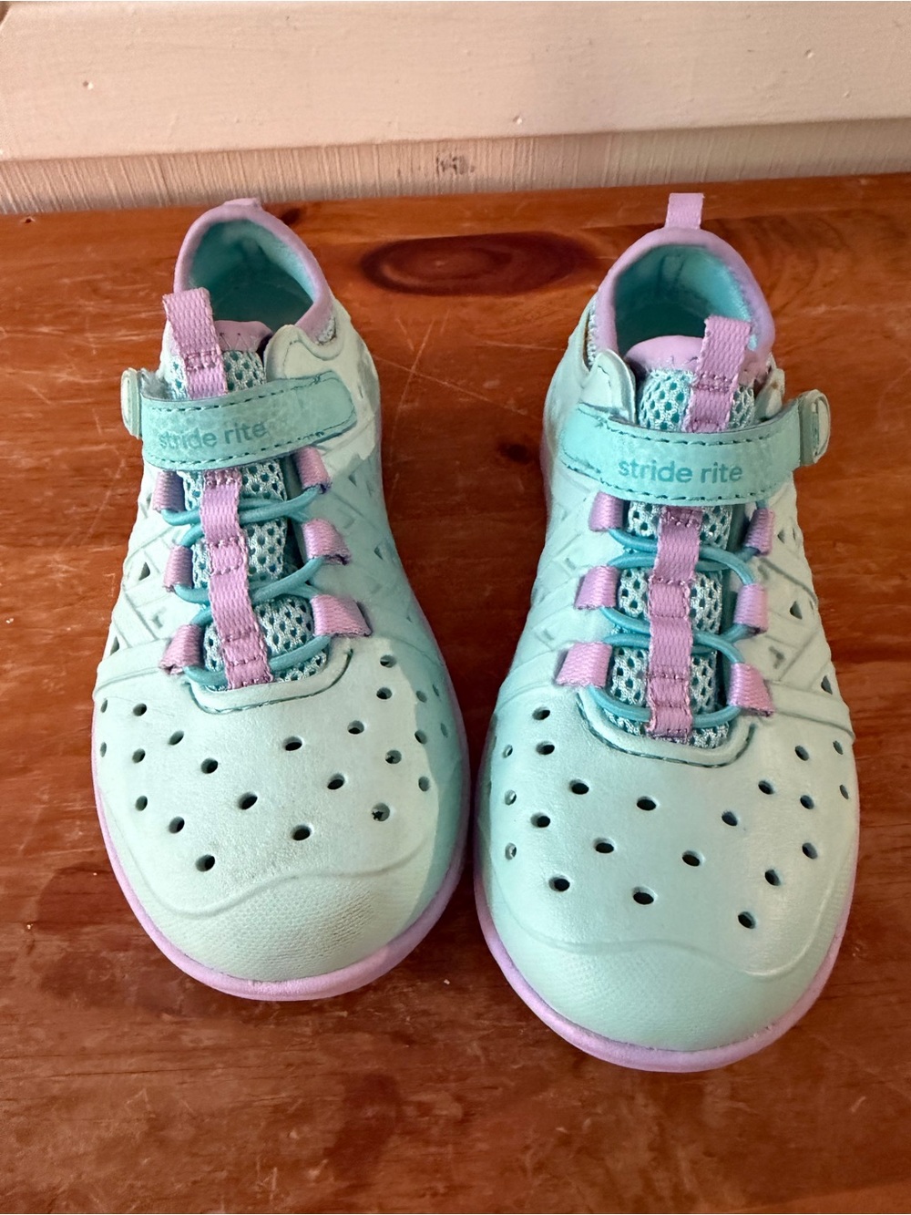 Stride Rite Aqua and Pink Toddler Water Sneakers Sz 11